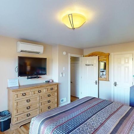 Tacit Shadow Resort Shangri-La King Suite, Gym, Coffee Bar, Hot-Tub, Free Laundry, Food Available Parowan Bagian luar foto